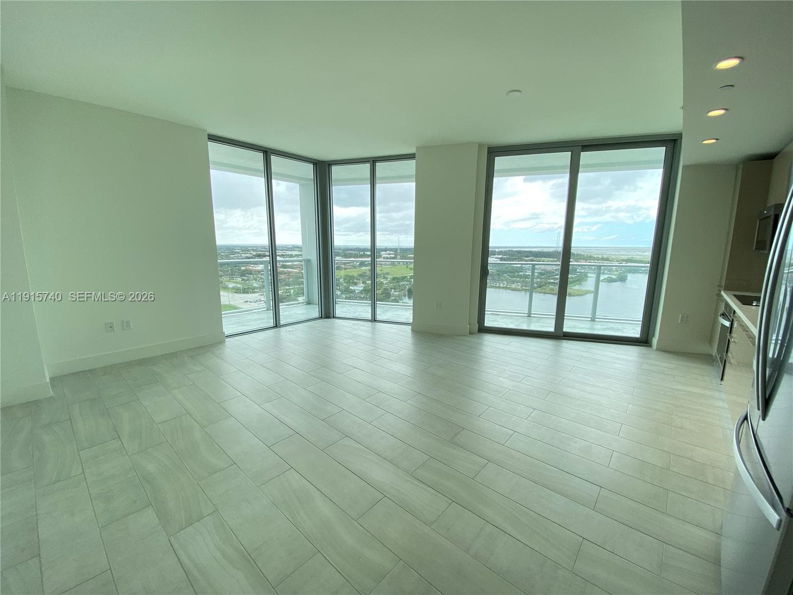 2000 Metropica Way # 2104, Sunrise, FL 33323 photo 3