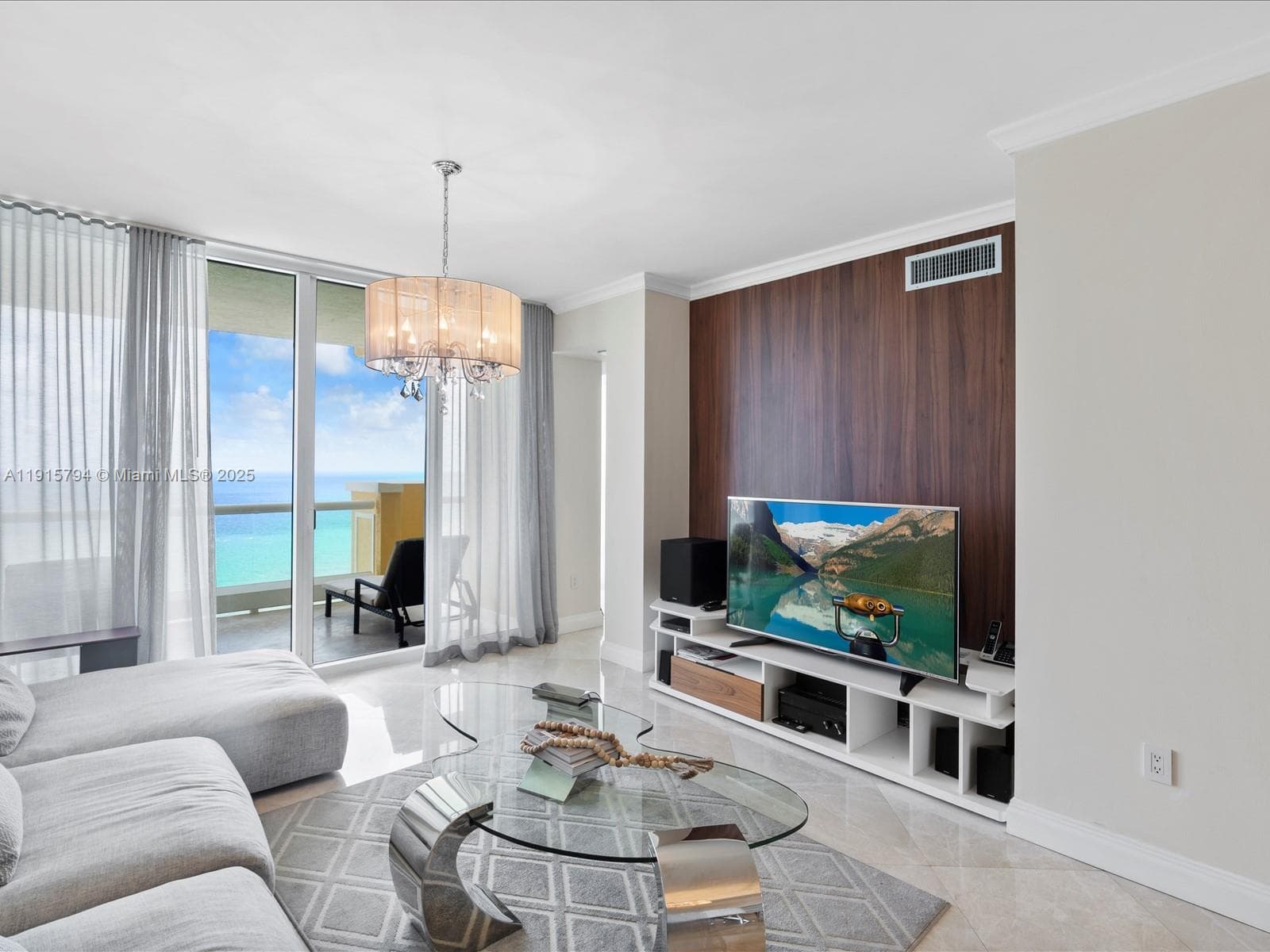 17875 Collins Ave # 3305, Sunny Isles Beach, FL 33160 photo 3