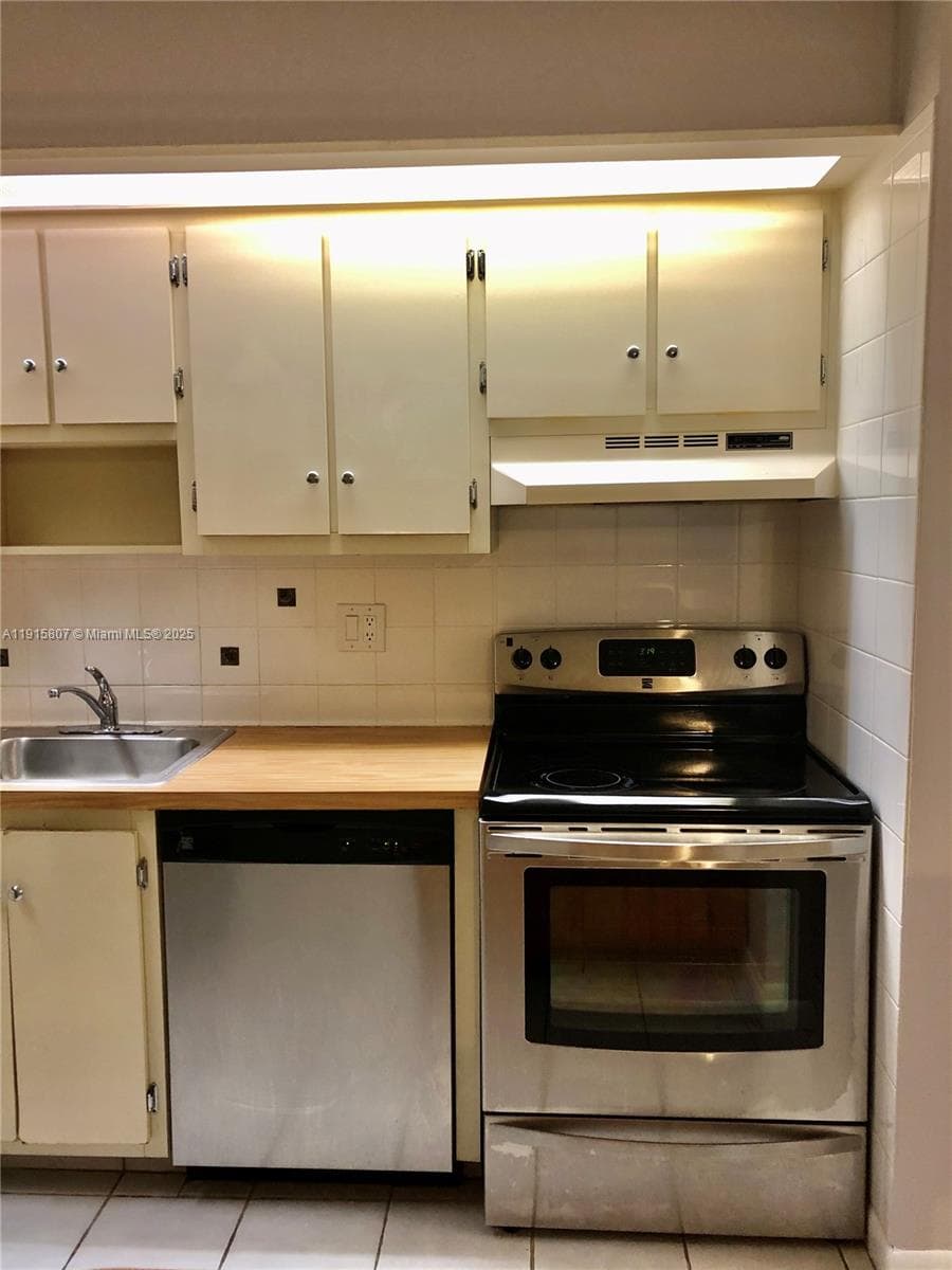 9753 W Mcnab Rd # 112, Tamarac, FL 33321 photo 5