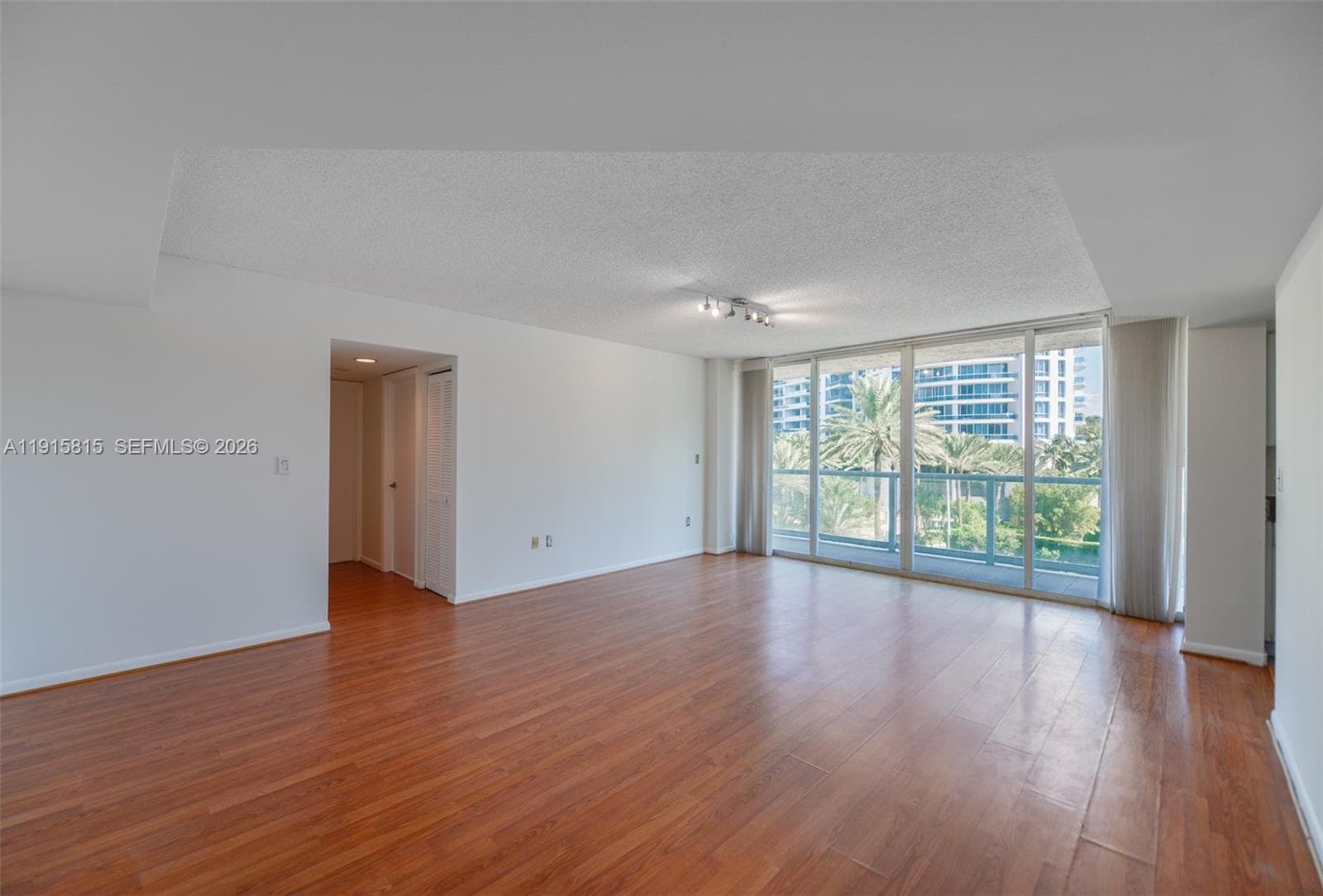 5900 Collins Ave # 506, Miami Beach, FL 33140 photo 3