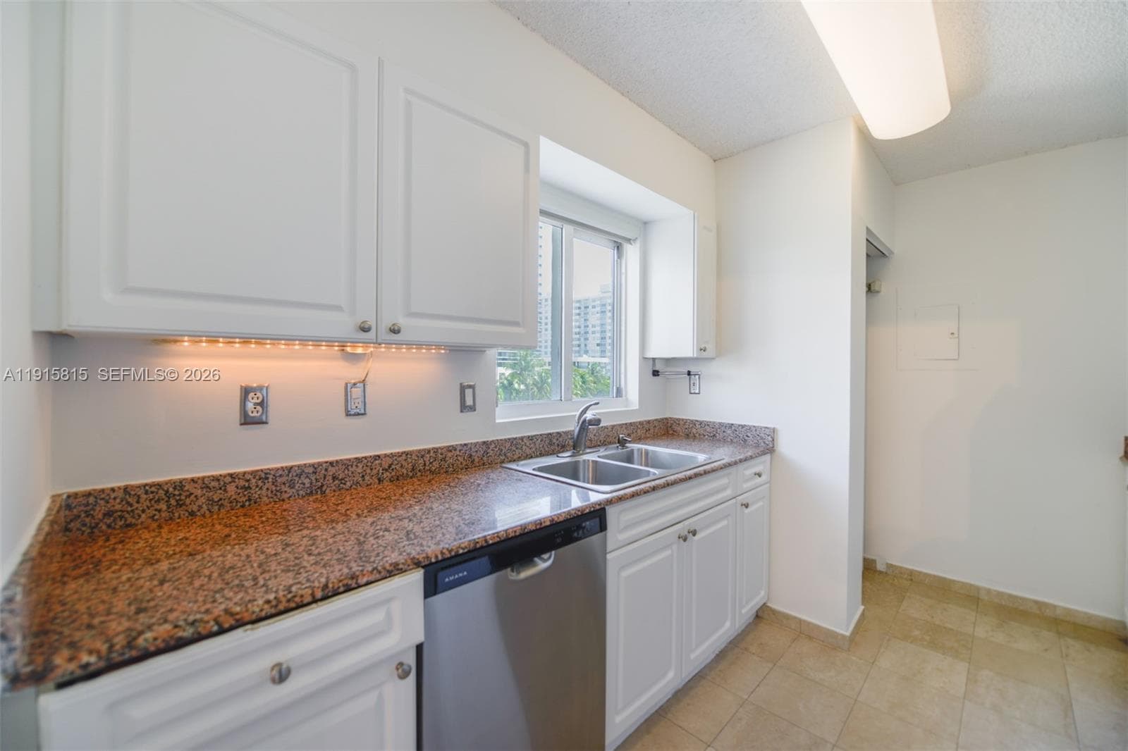 5900 Collins Ave # 506, Miami Beach, FL 33140 photo 5