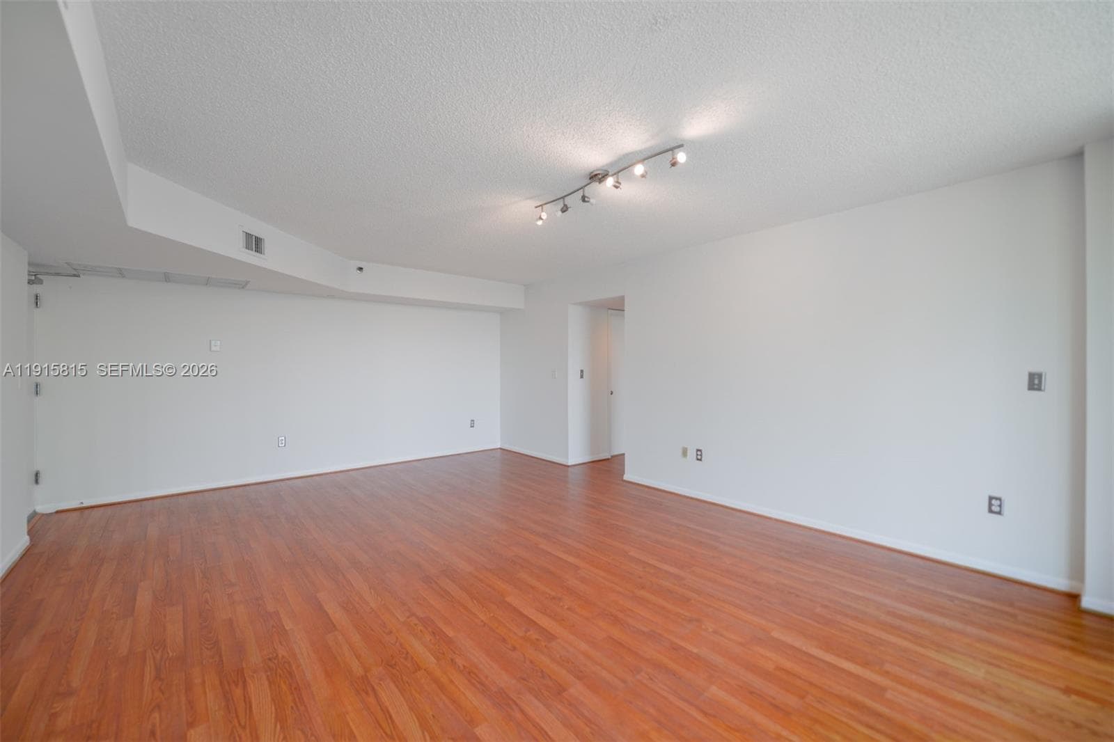 5900 Collins Ave # 506, Miami Beach, FL 33140 photo 4