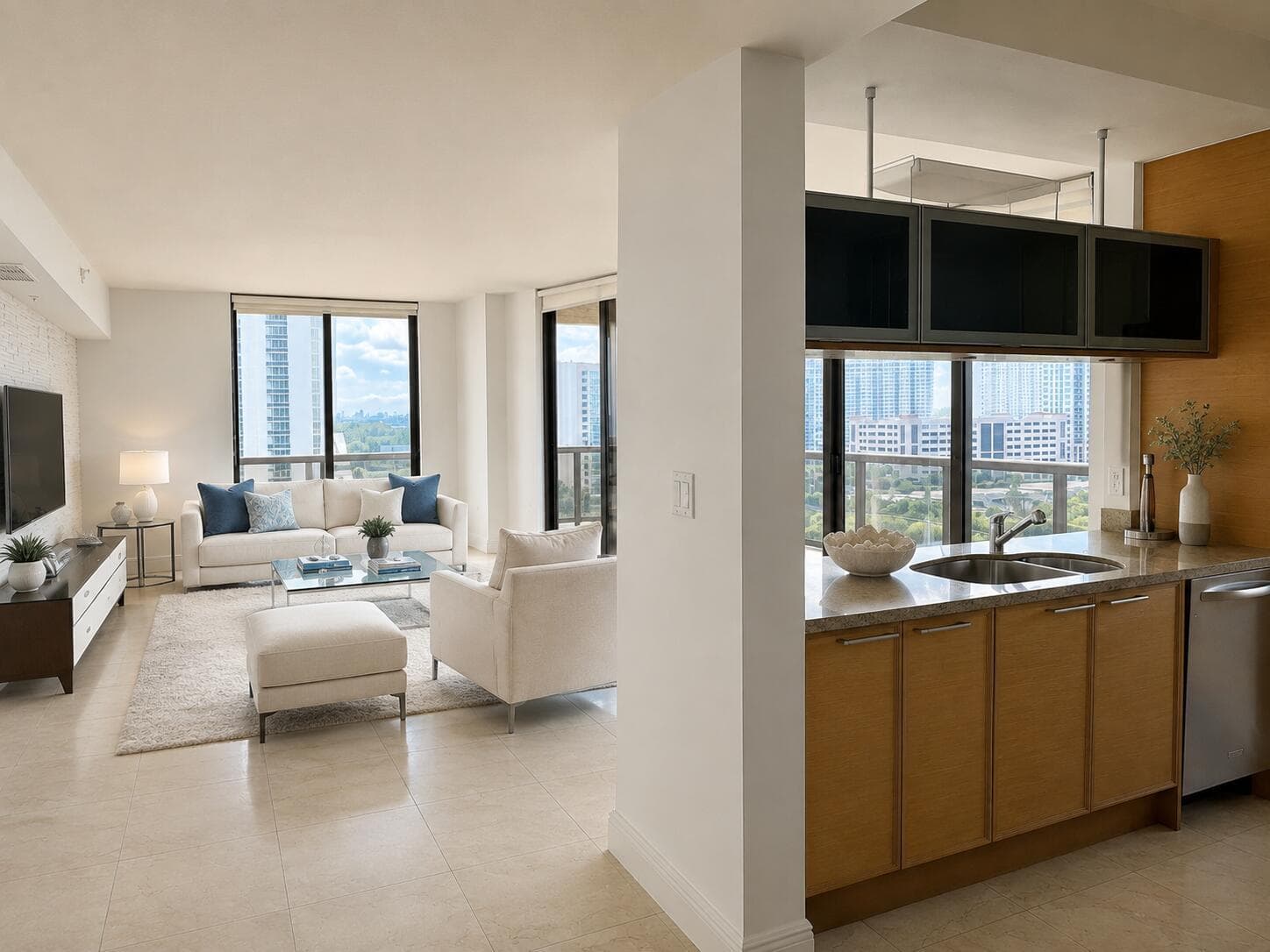 16275 Collins Avenue # 1004, Sunny Isles Beach, FL 33160 photo 4