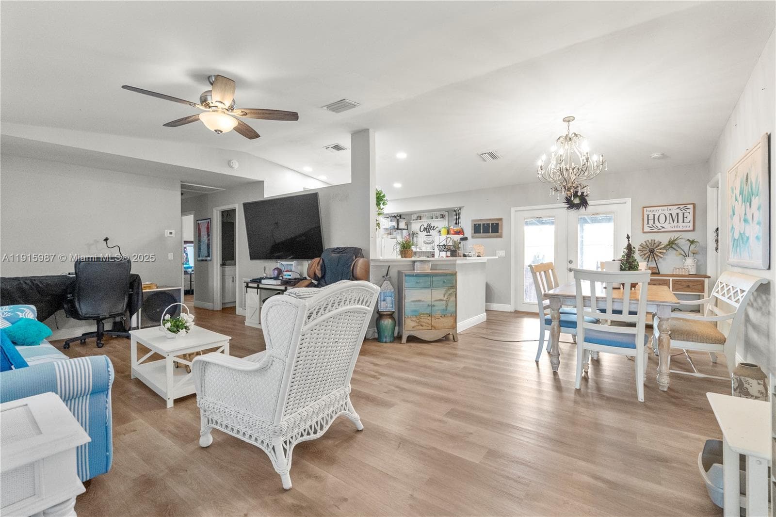 302 Floyd ave S, Naples, FL 33976 photo 3