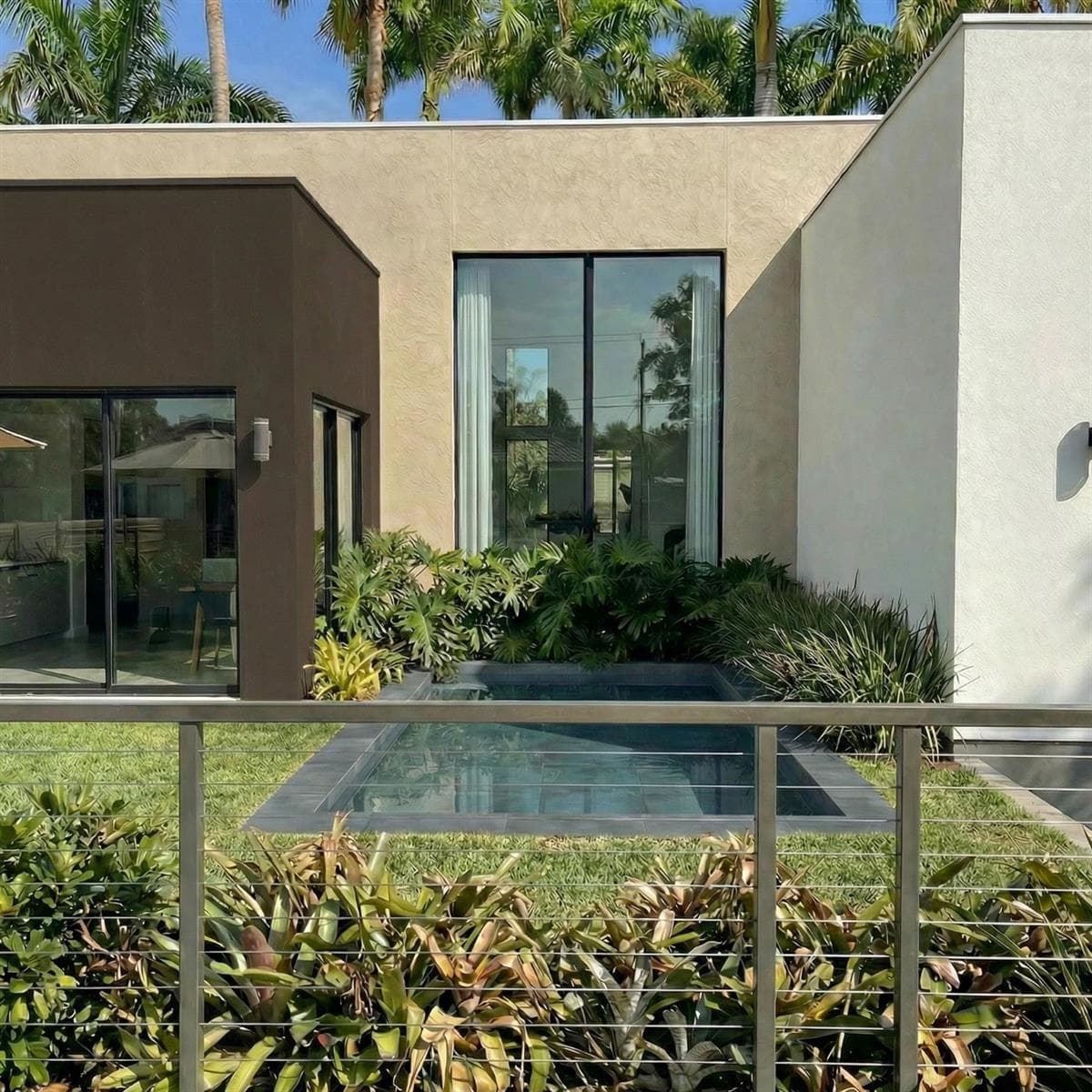 2500 NE 18th Avenue, Wilton Manors, FL 33305 photo 5