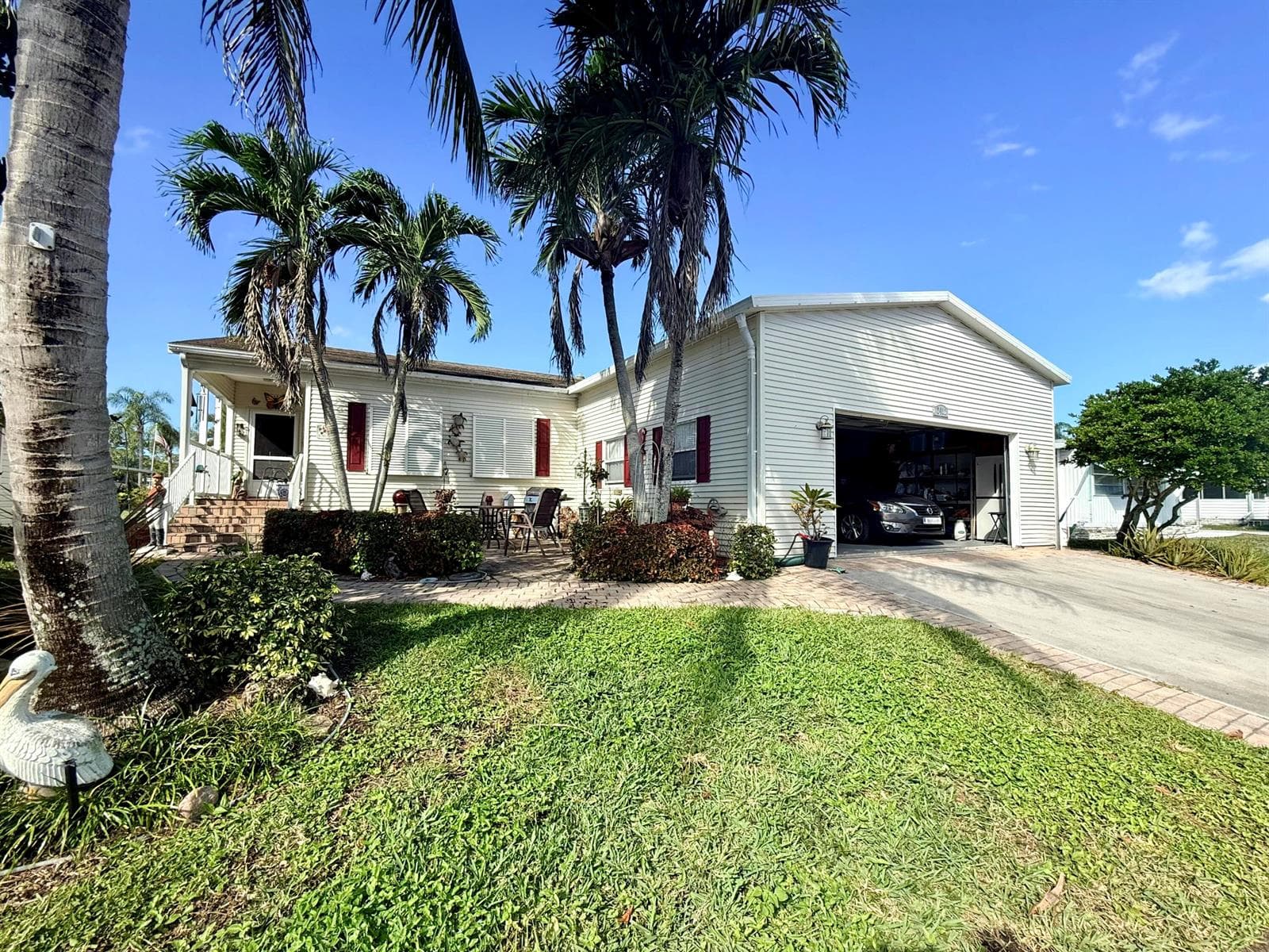6403 Birch Lane, Lantana, FL 33462 photo 2