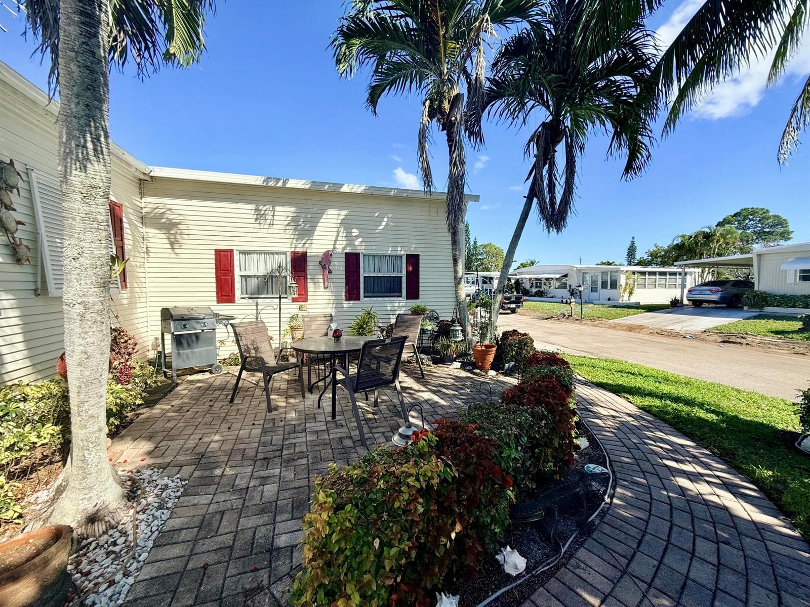 6403 Birch Lane, Lantana, FL 33462 photo 4