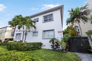 820 15th St # 104, Miami Beach, FL 33139 photo 2
