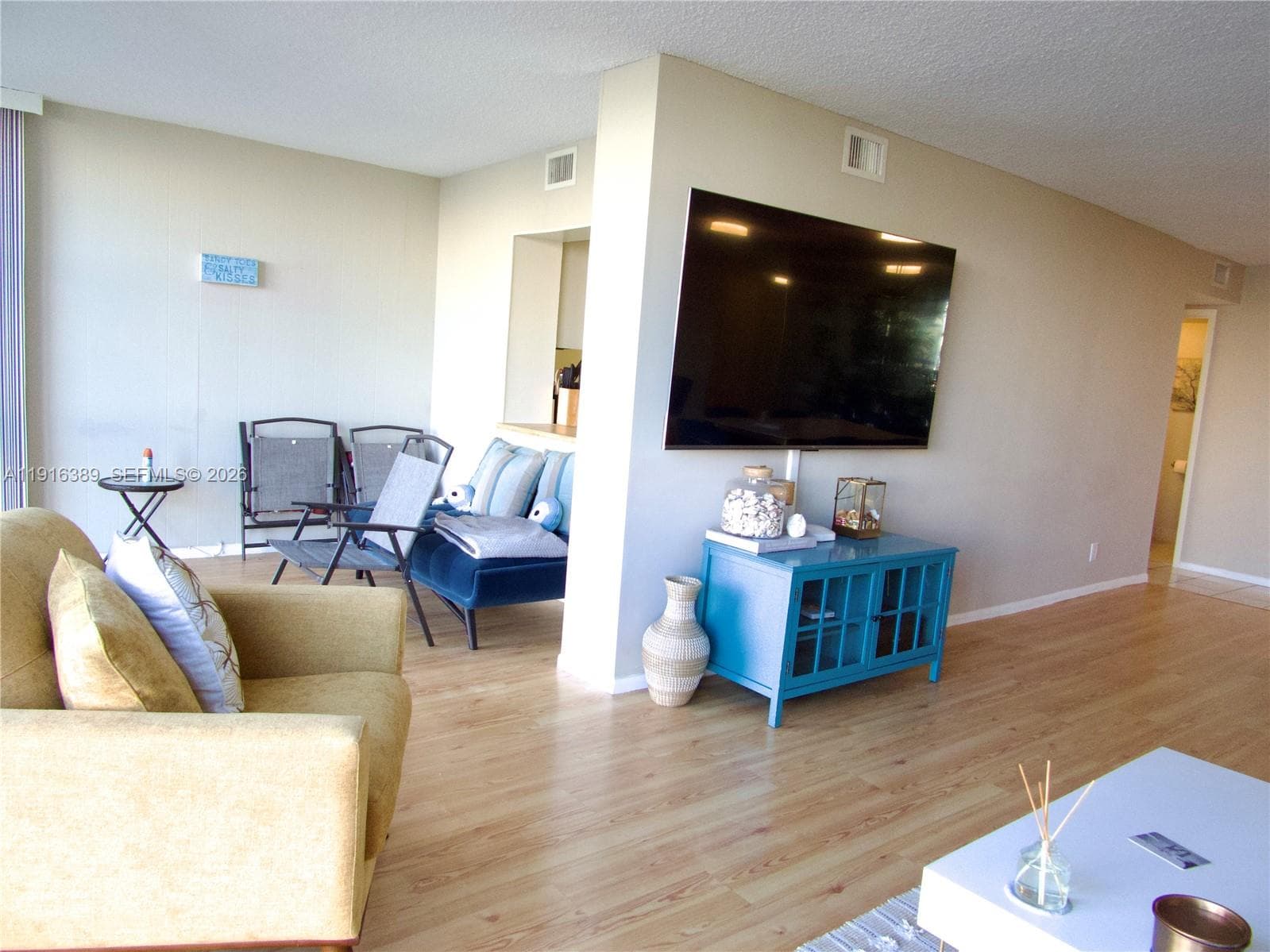800 Parkview Dr # 402, Hallandale Beach, FL 33009 photo 4