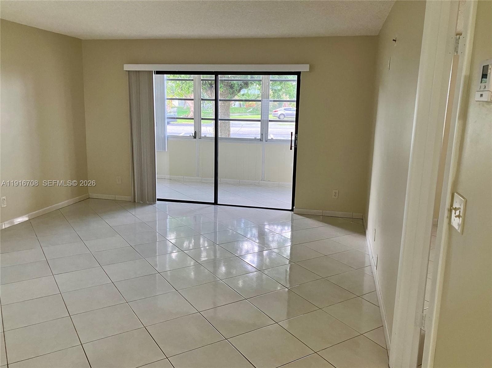 4270 NW 40th St # 103, Lauderdale Lakes, FL 33319 photo 3
