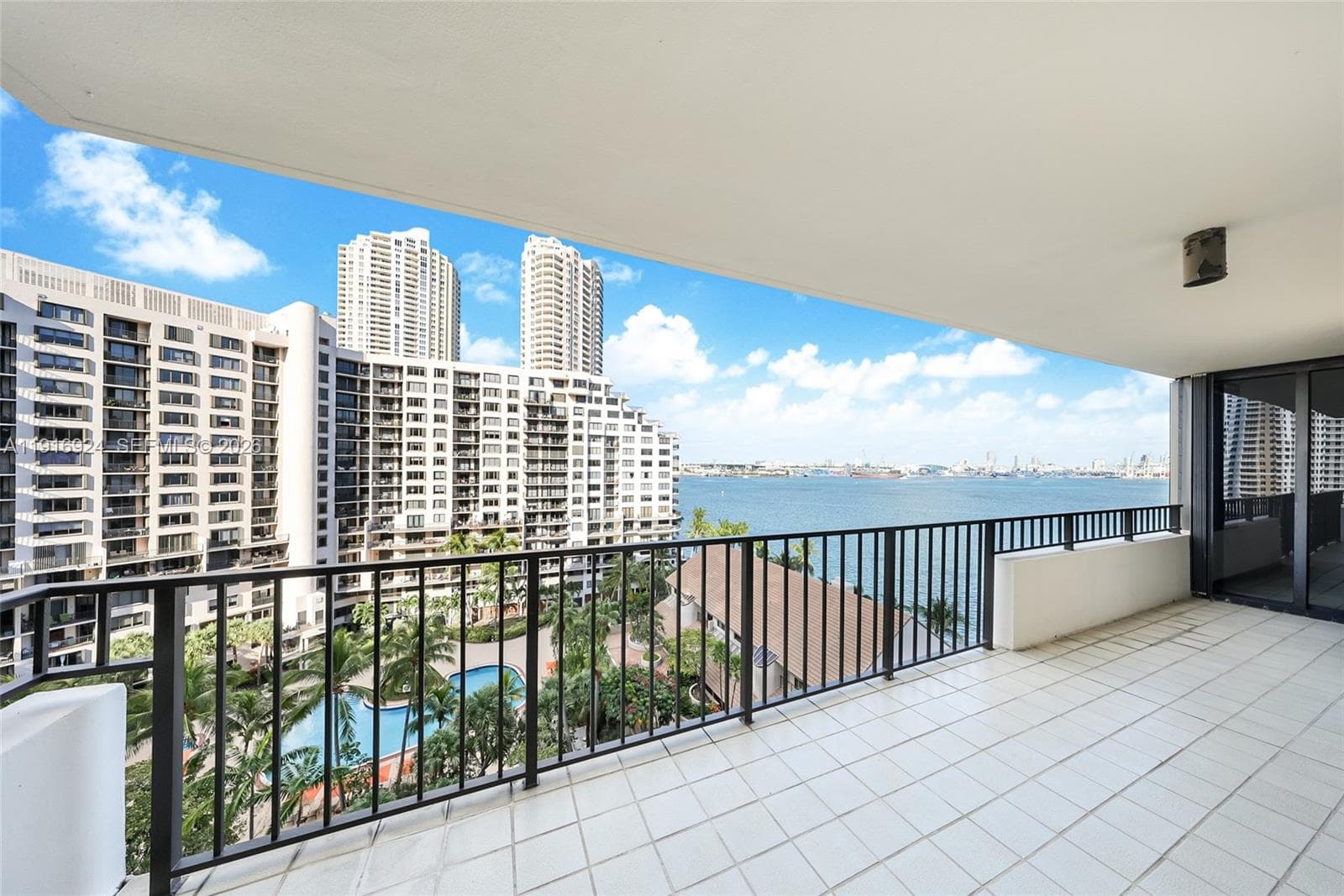 520 Brickell Key Dr # A1104, Miami, FL 33131 photo 4