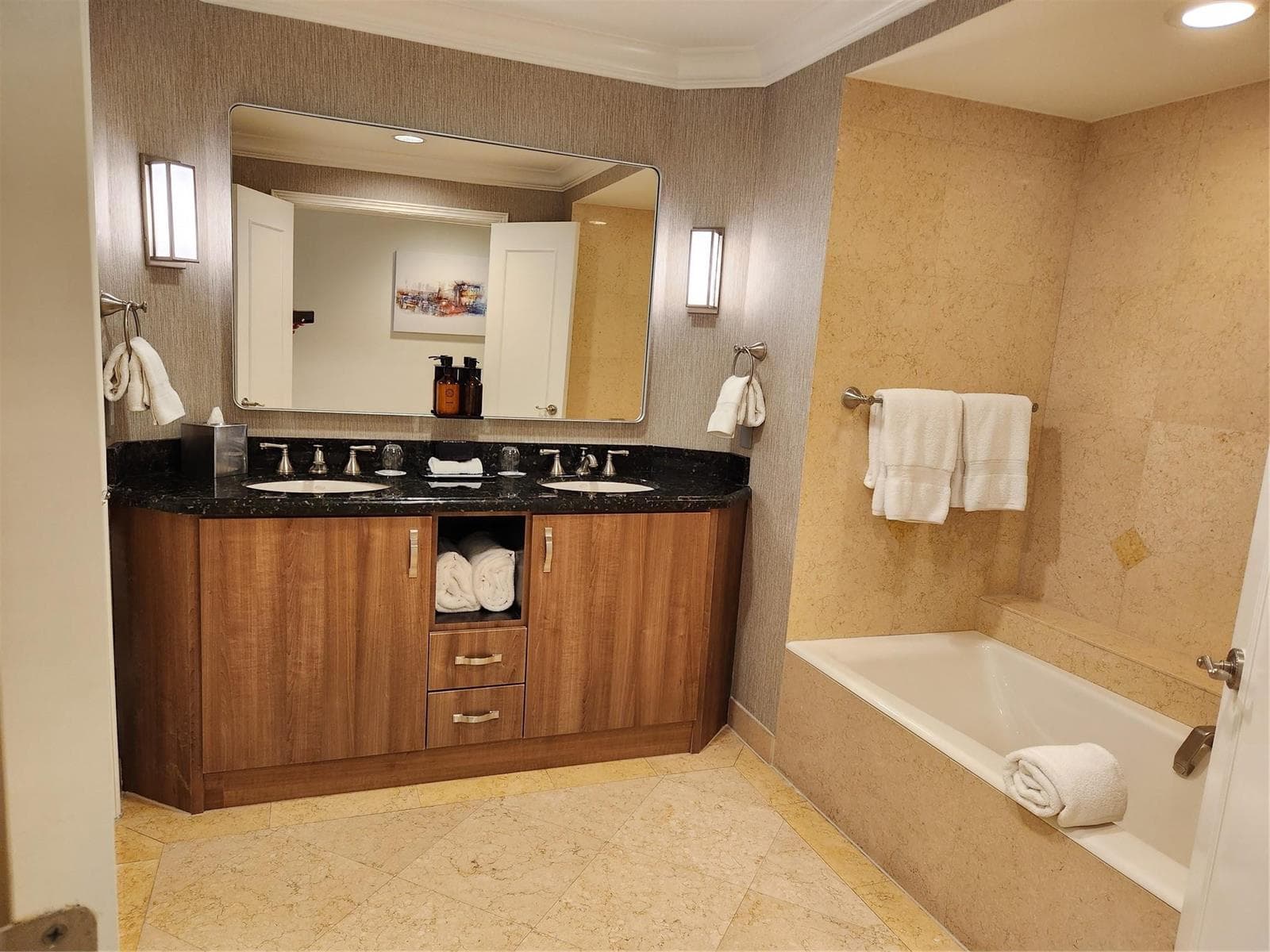 601 N Ft Lauderdale Bch Boulevard # 1116, Fort Lauderdale, FL 33304 photo 5