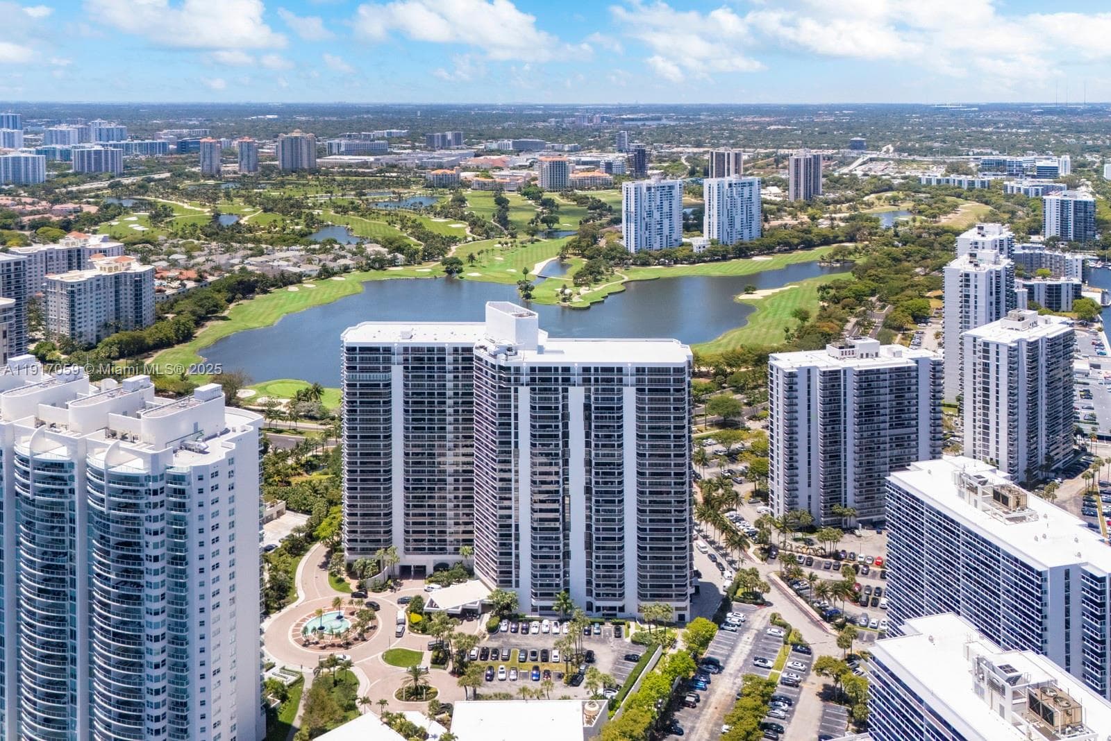 20281 E Country Club Dr # 1009, Aventura, FL 33180 photo 2