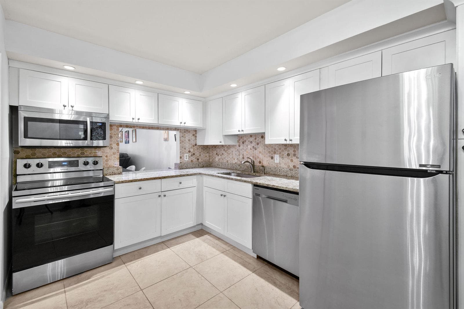140 Lake Nancy Lane # 112, West Palm Beach, FL 33411 photo 2