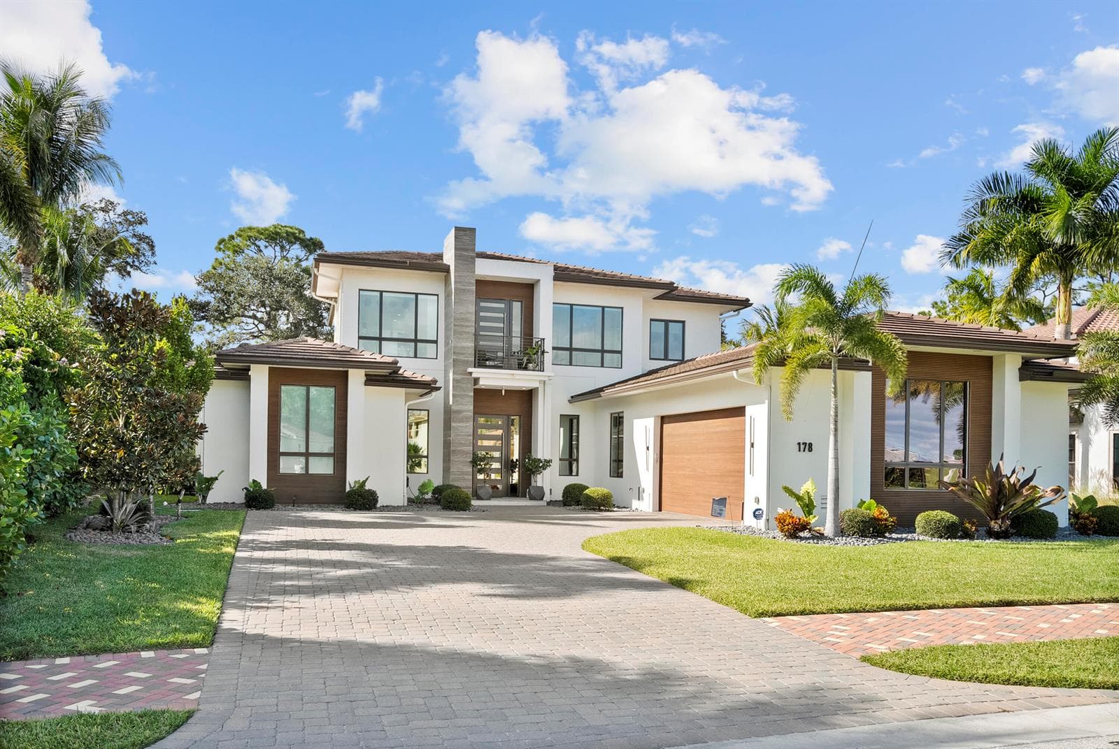 178 SE Via Lago Garda, Port St. Lucie, FL 34952 photo 2