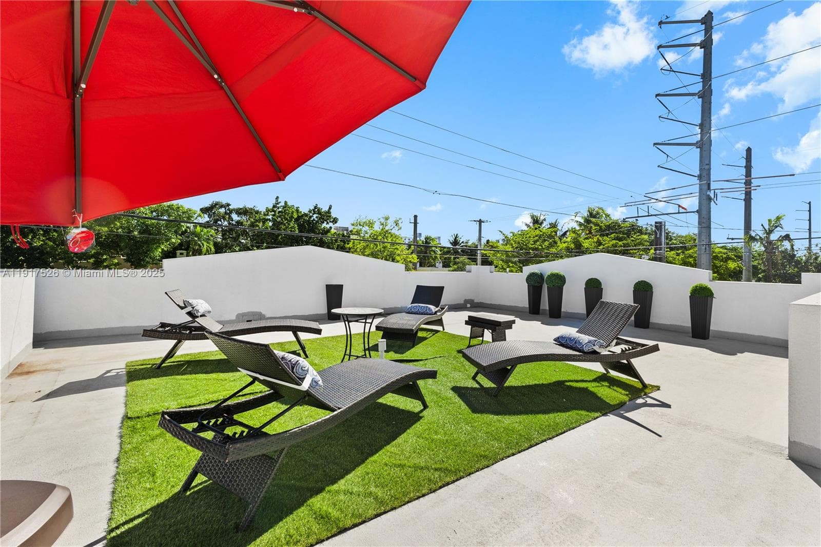 305 NW 58th St, Miami, FL 33127 photo 5