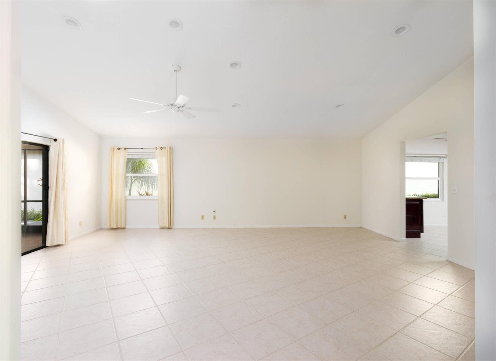 48 Ironwood Way N, Palm Beach Gardens, FL 33418 photo 5
