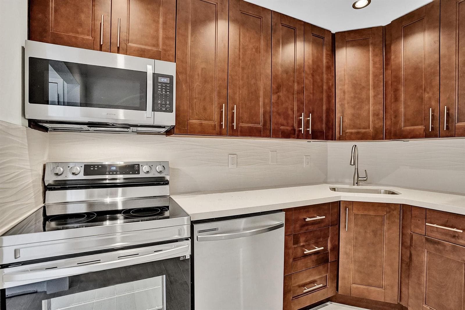 3115 Oakland Shores Drive # E109, Oakland Park, FL 33309 photo 2