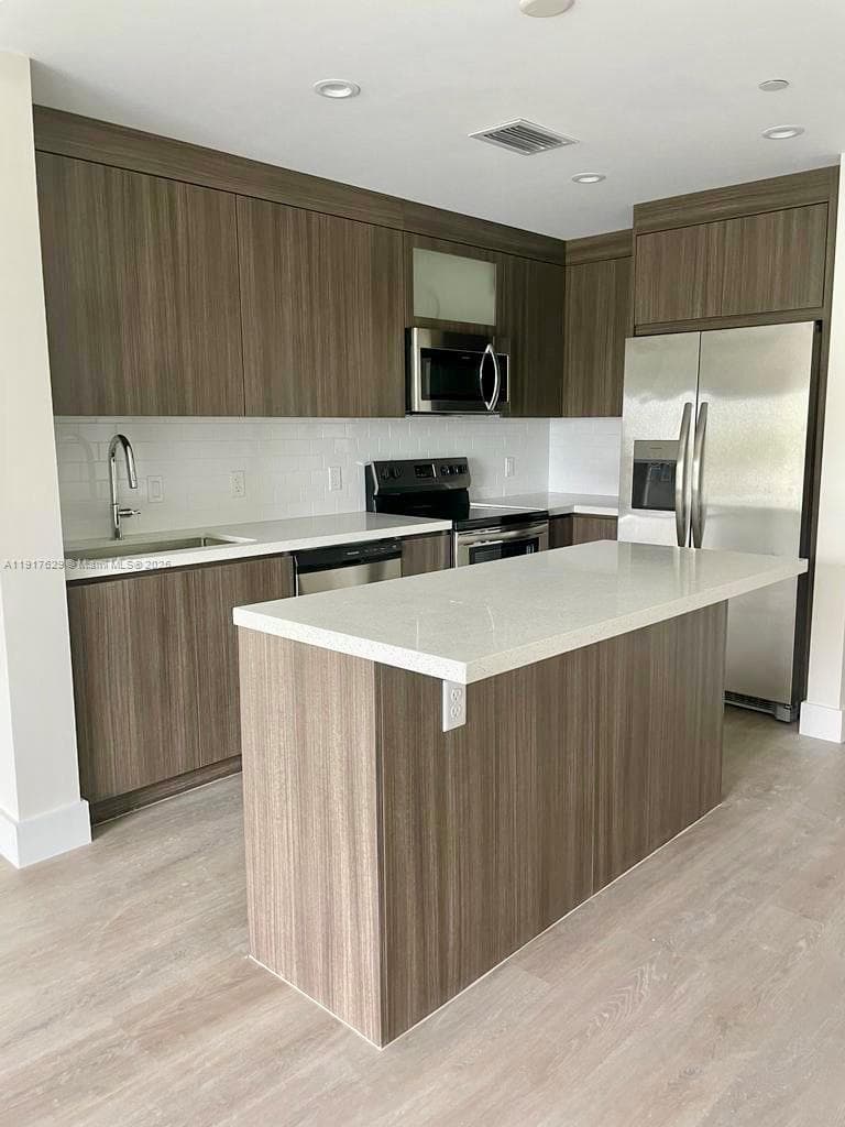 1938 Jackson St # 403, Hollywood, FL 33020 photo 2