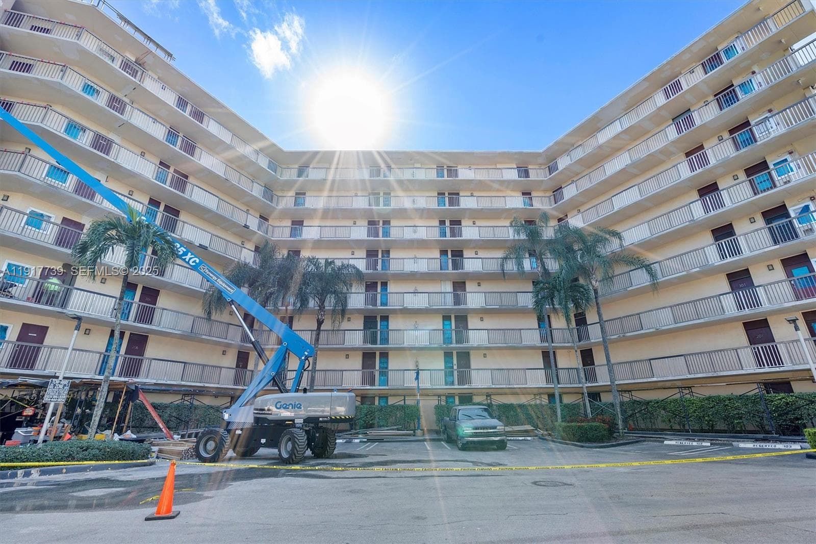3101 N Country Club Dr # 504, Aventura, FL 33180 photo 2