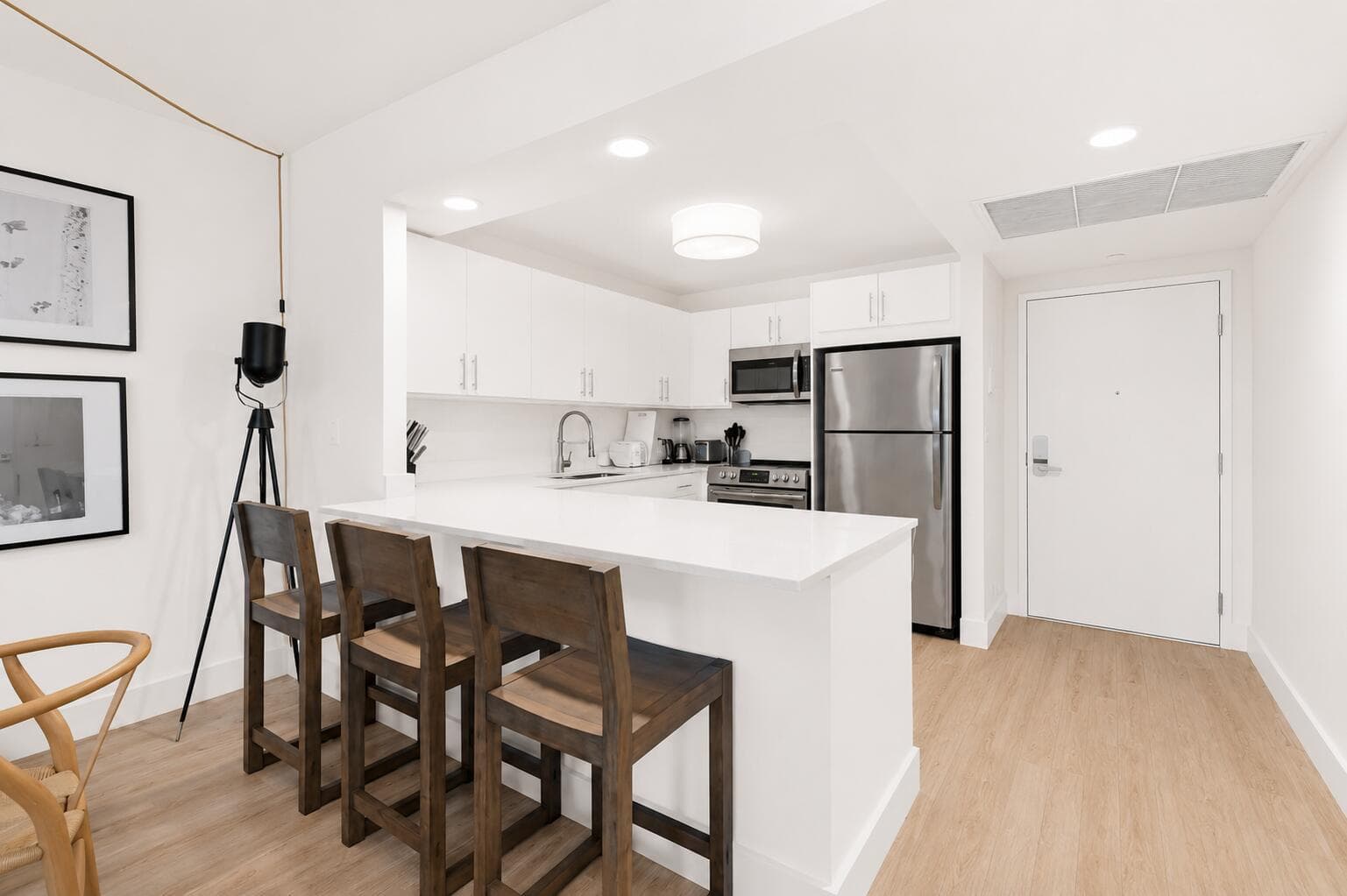 2301 Collins Avenue # 323, Miami Beach, FL 33139 photo 4