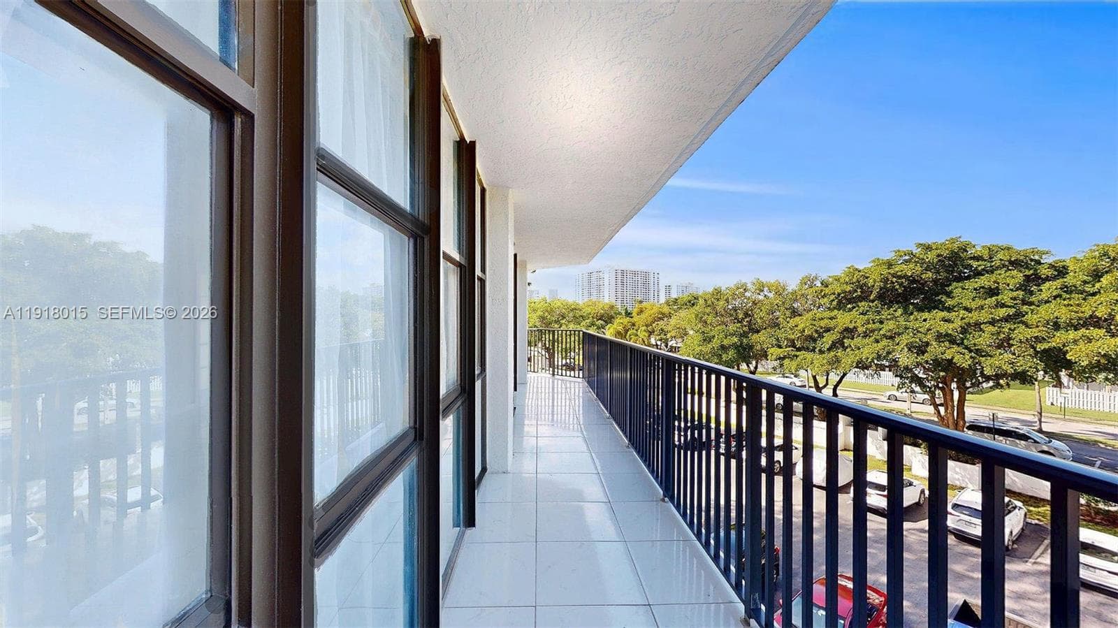 1000 Parkview Dr # 431, Hallandale Beach, FL 33009 photo 4