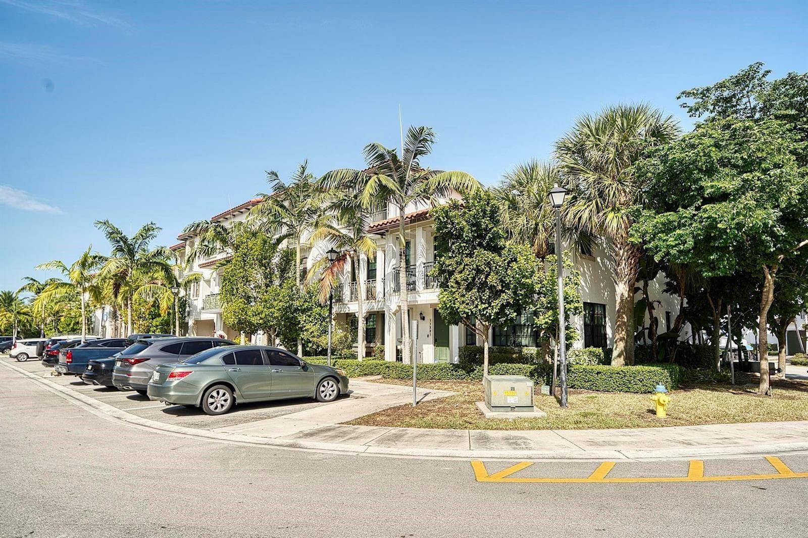 11303 SW 15th Street, Pembroke Pines, FL 33025 photo 3