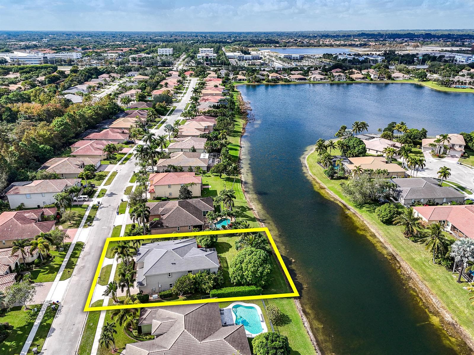 9863 Royal Cardigan Way, West Palm Beach, FL 33411 photo 2