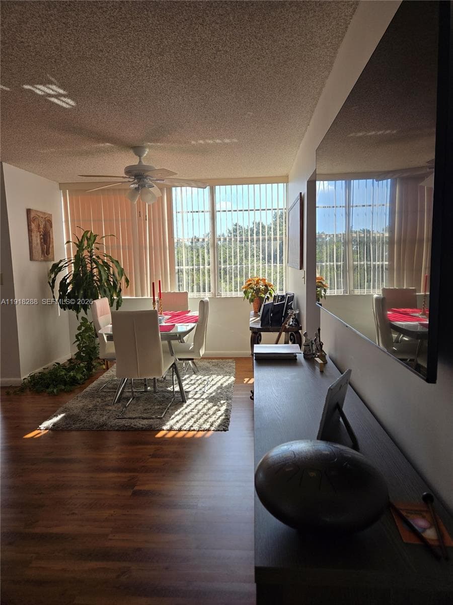 1400 Saint Charles Pl # 612, Pembroke Pines, FL 33026 photo 4