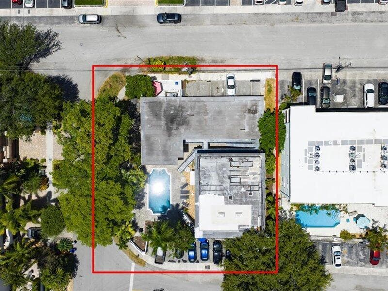 105 NE 16th Terrace, Fort Lauderdale, FL 33301 photo 3