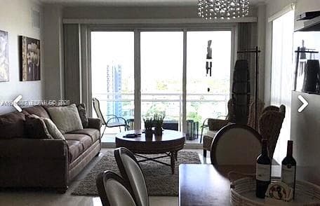 6917 Collins Ave # PH20, Miami Beach, FL 33141 photo 2