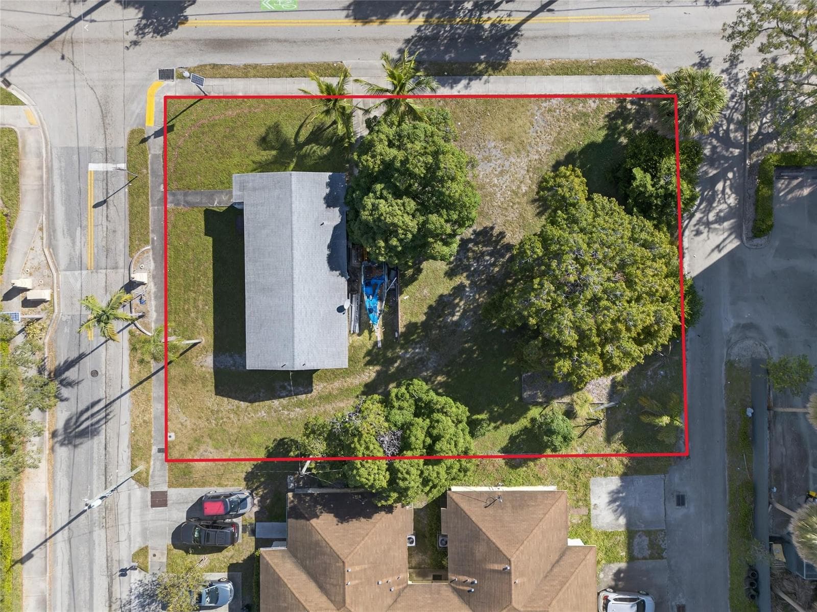 900 NW 2nd Street, Fort Lauderdale, FL 33311 photo 3