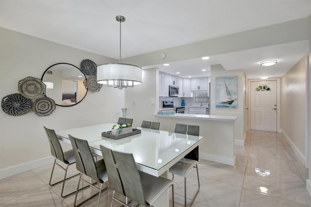 9720 S Hollybrook Lake Drive # 204, Pembroke Pines, FL 33025 photo 4