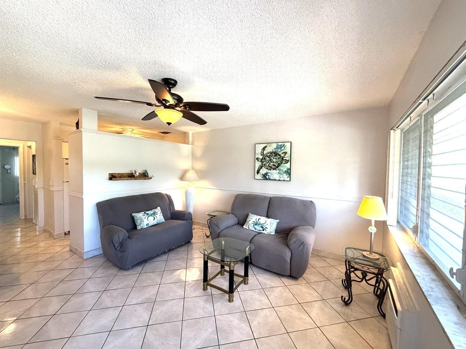 900 SW 10th Terrace, Hallandale Beach, FL 33009 photo 2