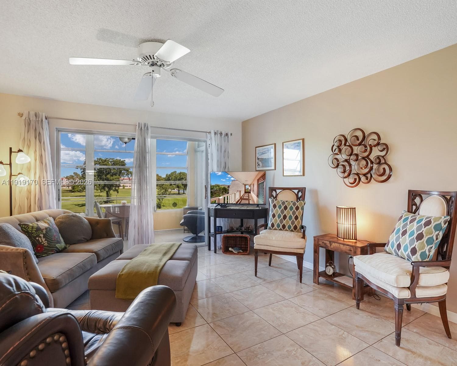 9401 Sunrise Lakes Blvd # 302, Sunrise, FL 33322