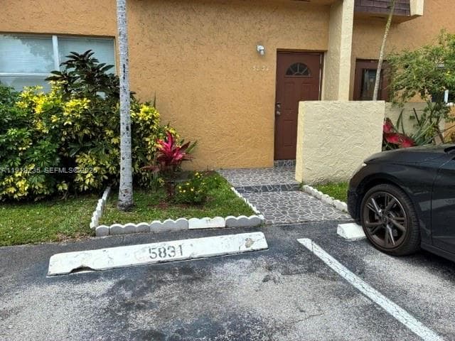 5831 Blueberry Ct # 80, Lauderhill, FL 33313 photo 3
