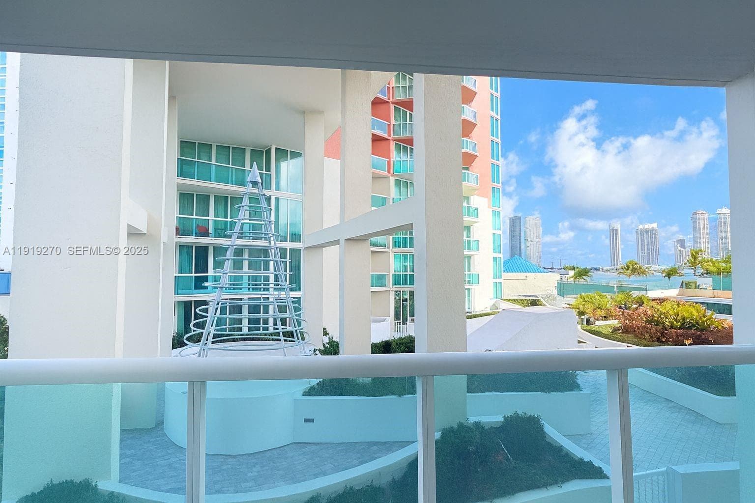 3370 Hidden Bay Dr # 511, Aventura, FL 33180