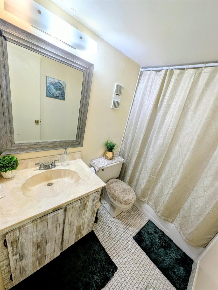 7960 NW 50th Street # 104, Lauderhill, FL 33351 photo 4