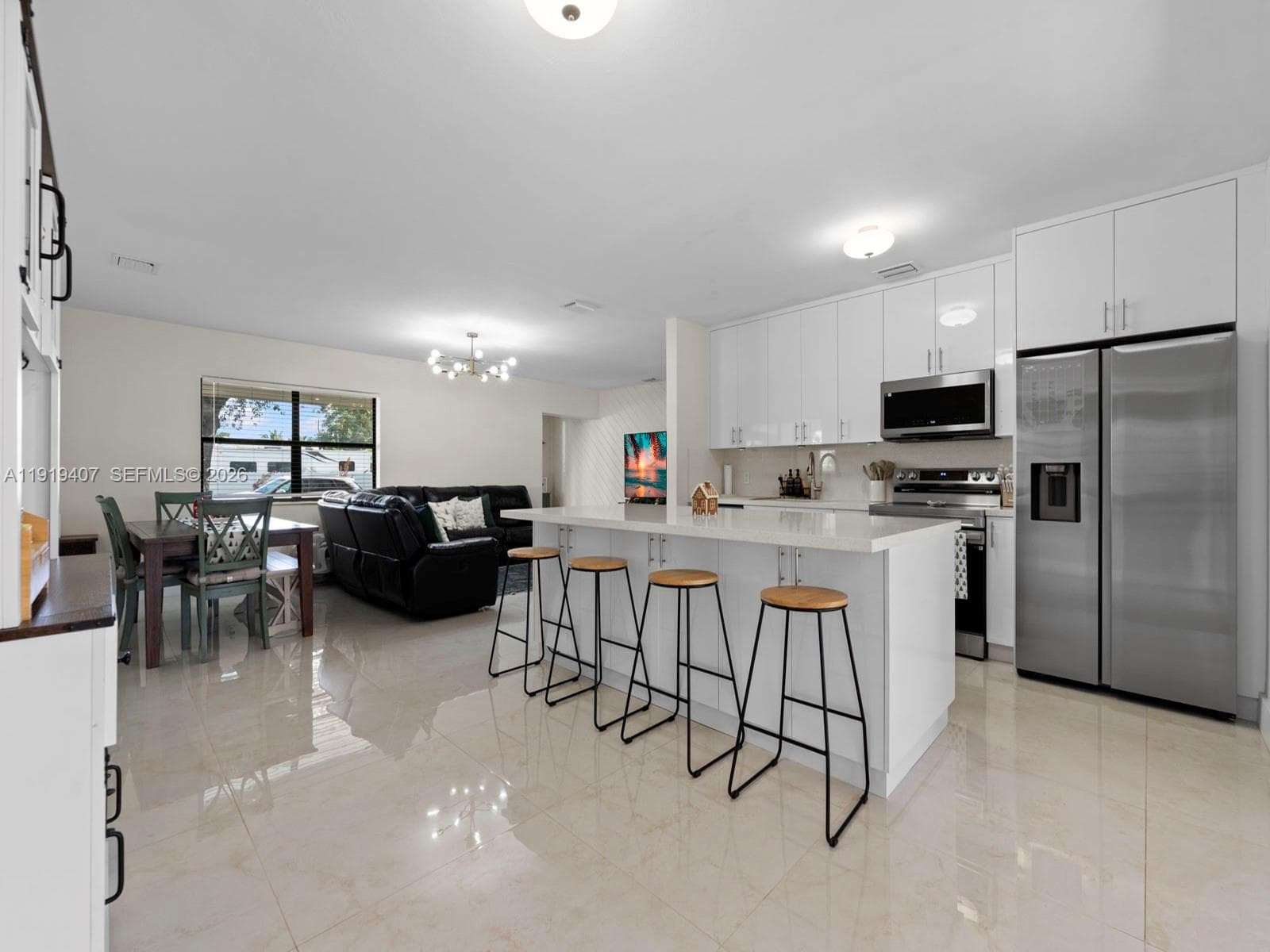 1562 NW 8th Ave, Homestead, FL 33030 photo 5