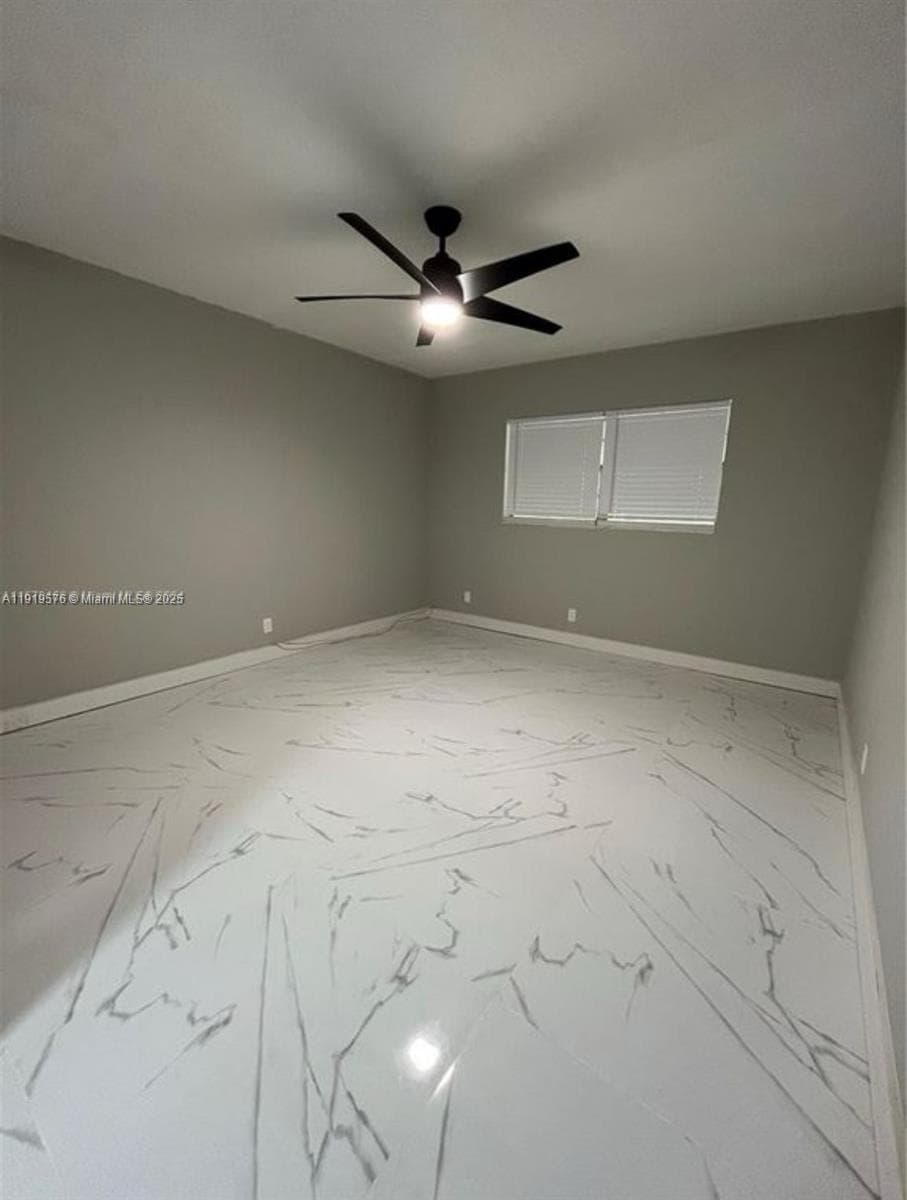 5102 NW 36th St # 605, Lauderdale Lakes, FL 33319 photo 2