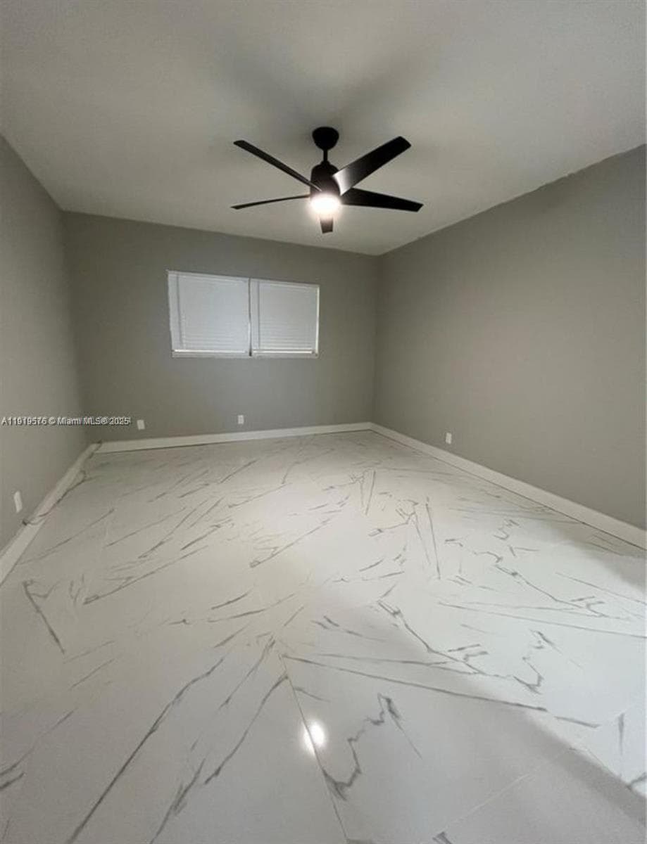 5102 NW 36th St # 605, Lauderdale Lakes, FL 33319 photo 3