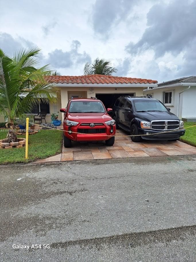 5803 NW 86th Ter, Tamarac, FL 33321 photo 4