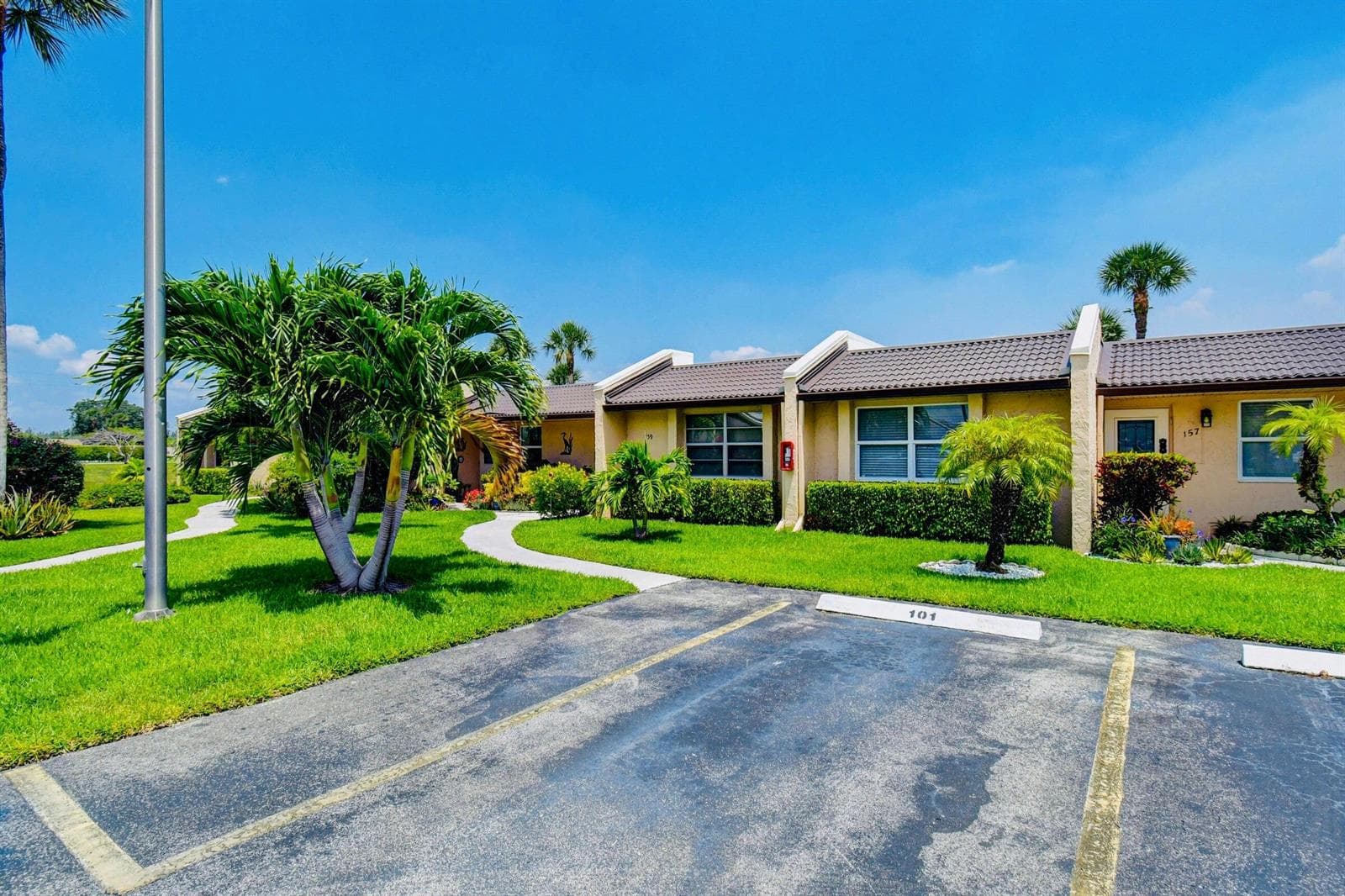 159 Lake Meryl Drive, West Palm Beach, FL 33411 photo 3