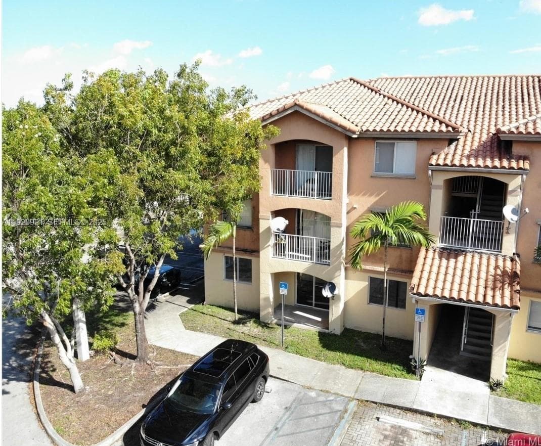 17622 NW 25th Ave # 101, Miami Gardens, FL 33056 photo 2