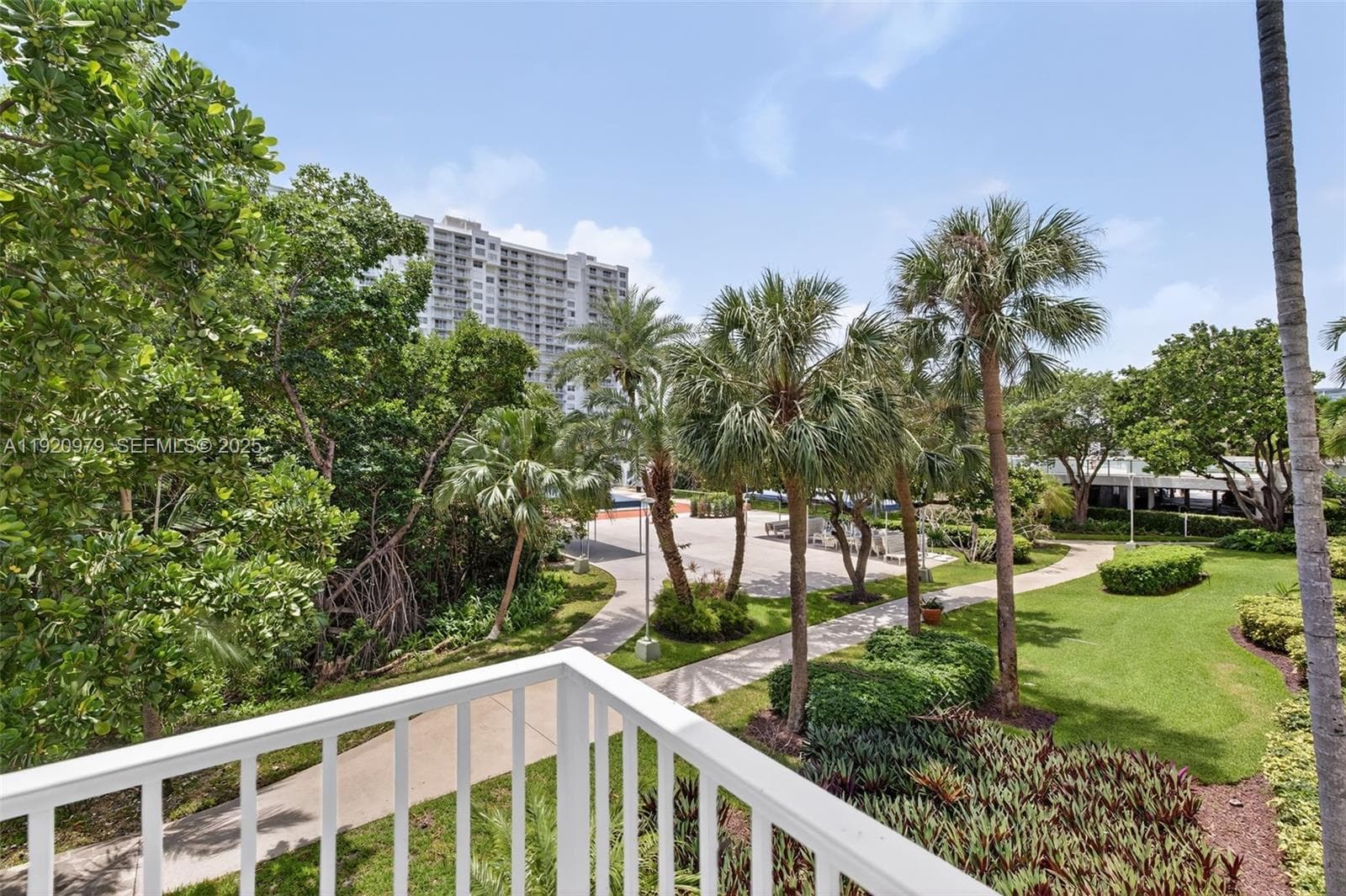2851 NE 183rd St # 216E, Aventura, FL 33160 photo 4