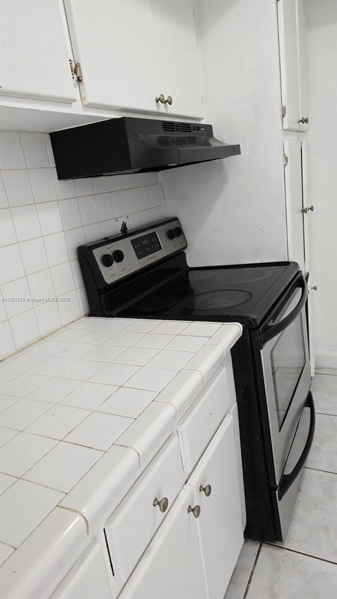 1885 NE 121st St # 17, North Miami, FL 33181 photo 4