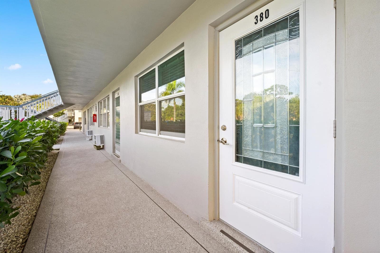 380 Sheffield P, West Palm Beach, FL 33417 photo 4