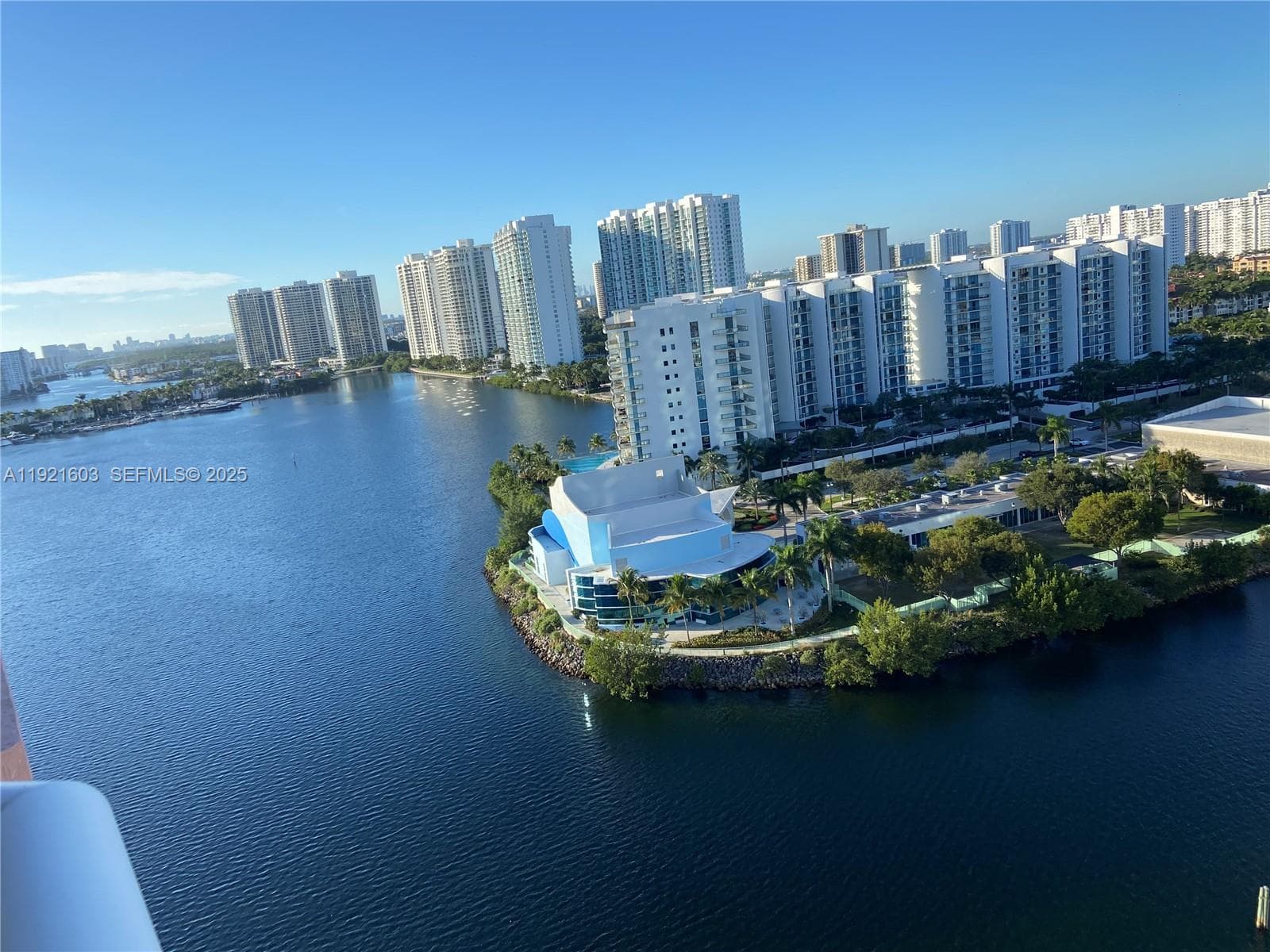 3370 Hidden Bay Dr # 1914, Aventura, FL 33180 photo 2