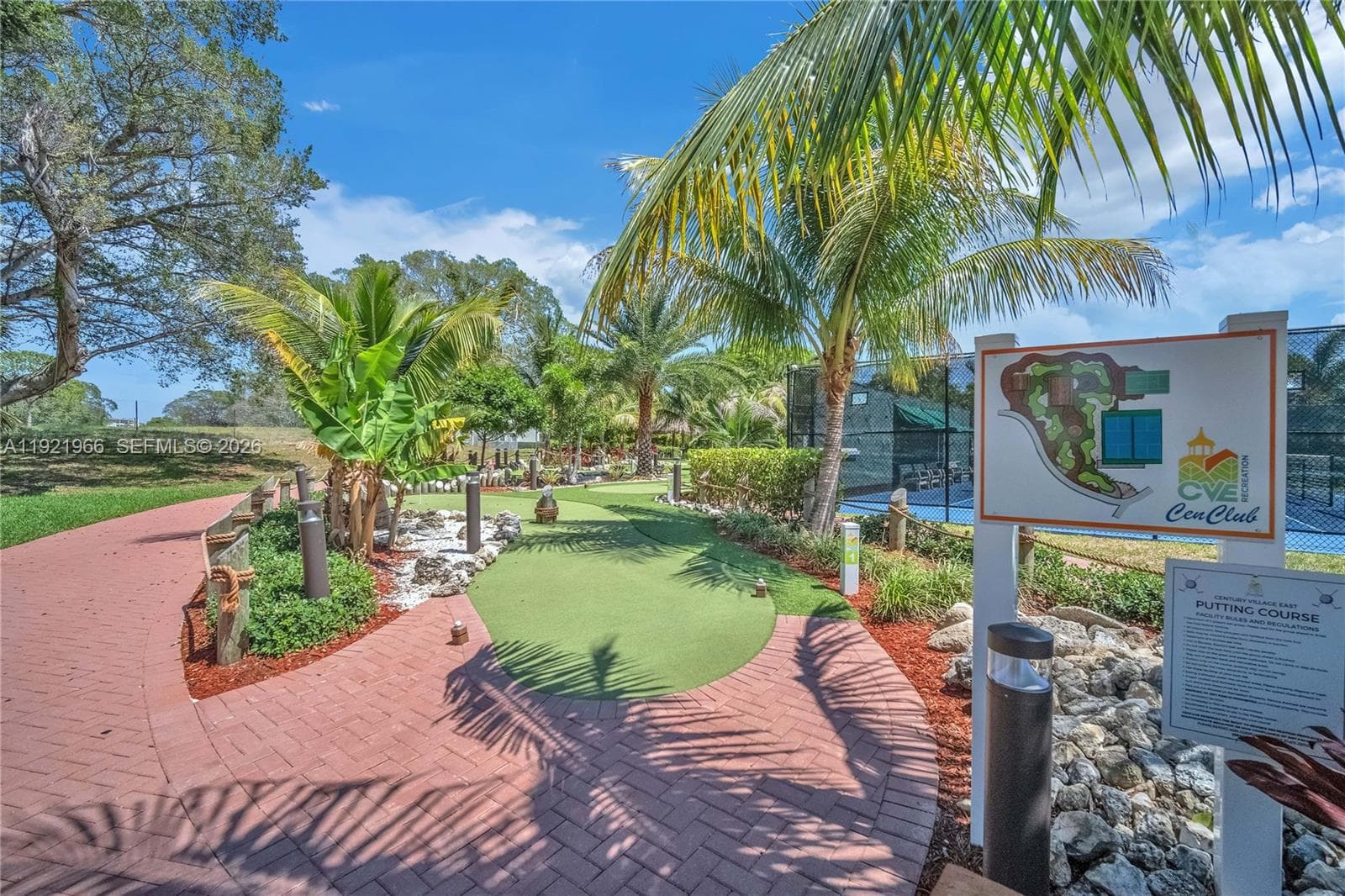 244 Durham F # 244, Deerfield Beach, FL 33442 photo 2
