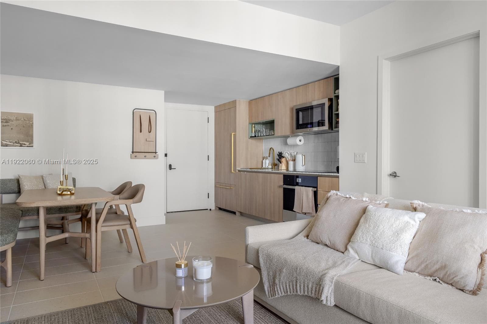 159 NE 6th St # 3209, Miami, FL 33132 photo 4